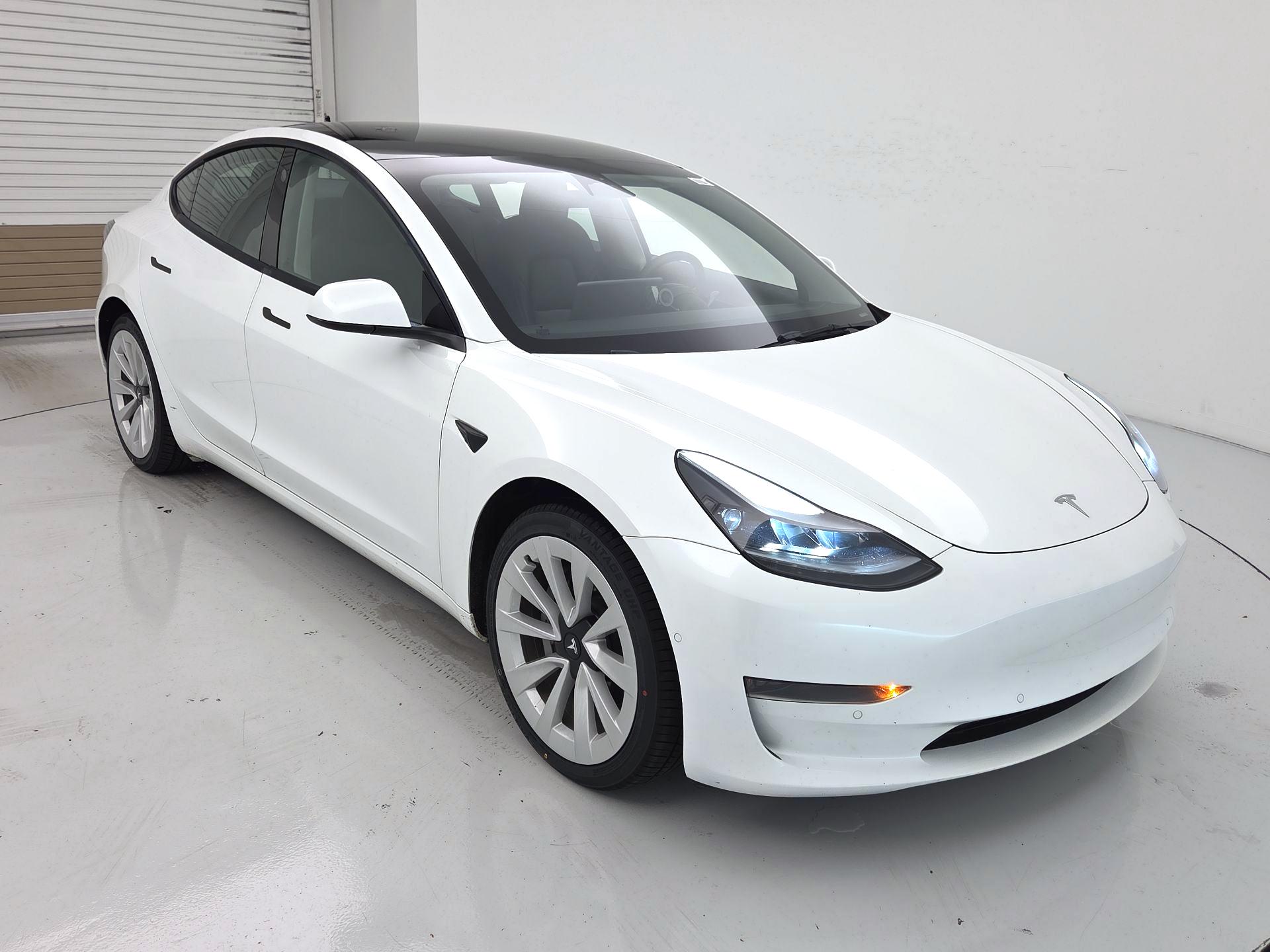 2022 Tesla Model 3 Base