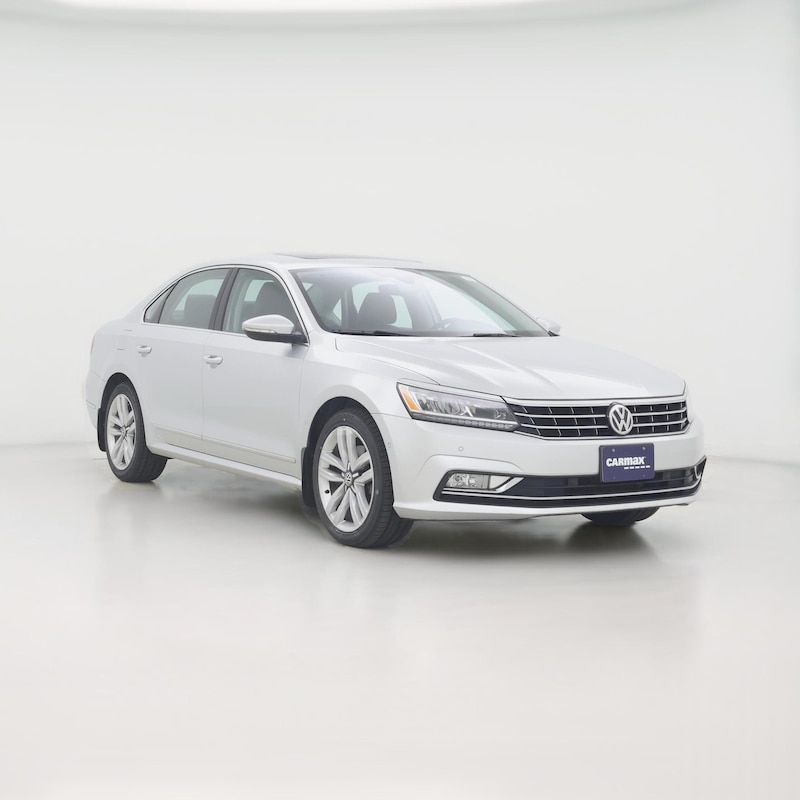 2017 Volkswagen Passat SEL Premium