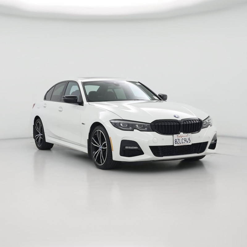 2022 BMW 330 Plug In Hybrid
