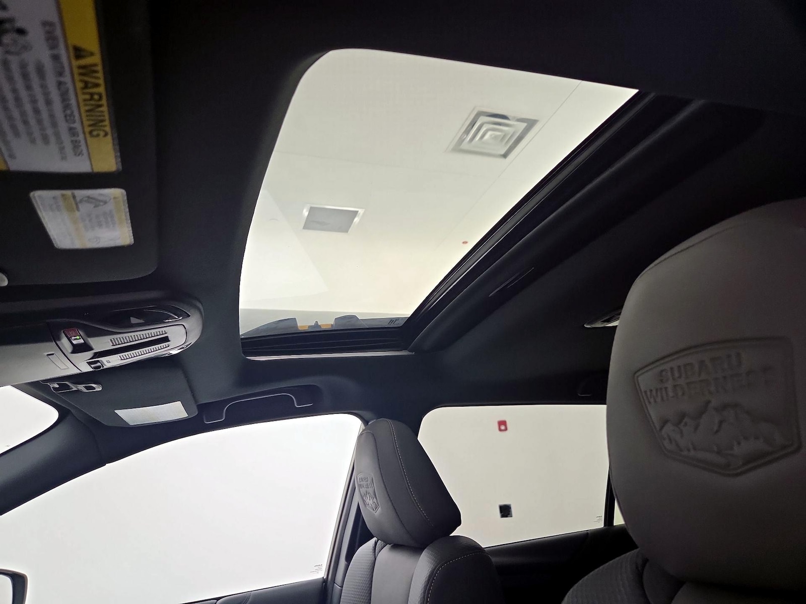 Sunroof(s) & Overhead Airbags