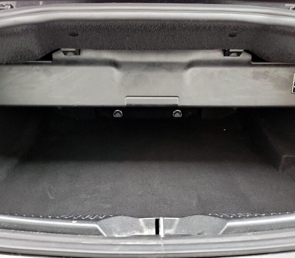 Trunk/Cargo (Seats Up)