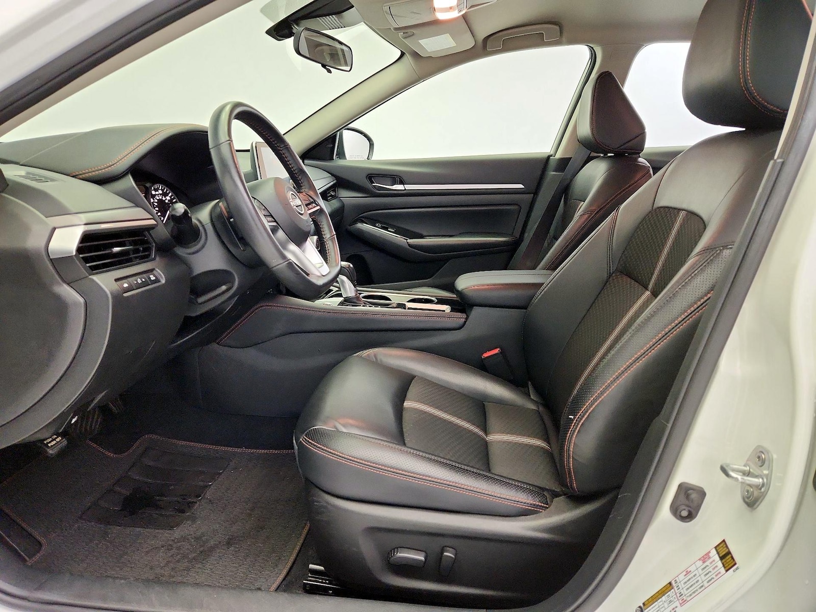 Power Seat(s) & Side Airbags