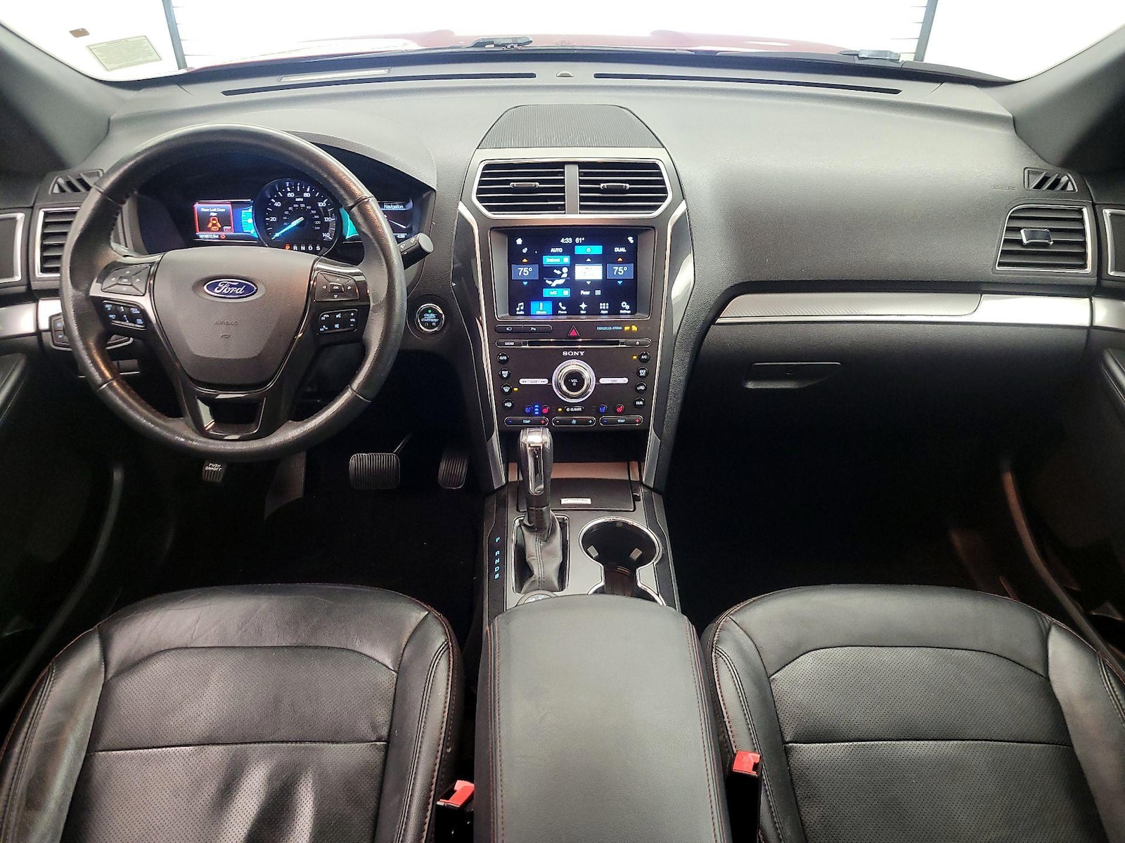 Apple CarPlay® & Android Auto™