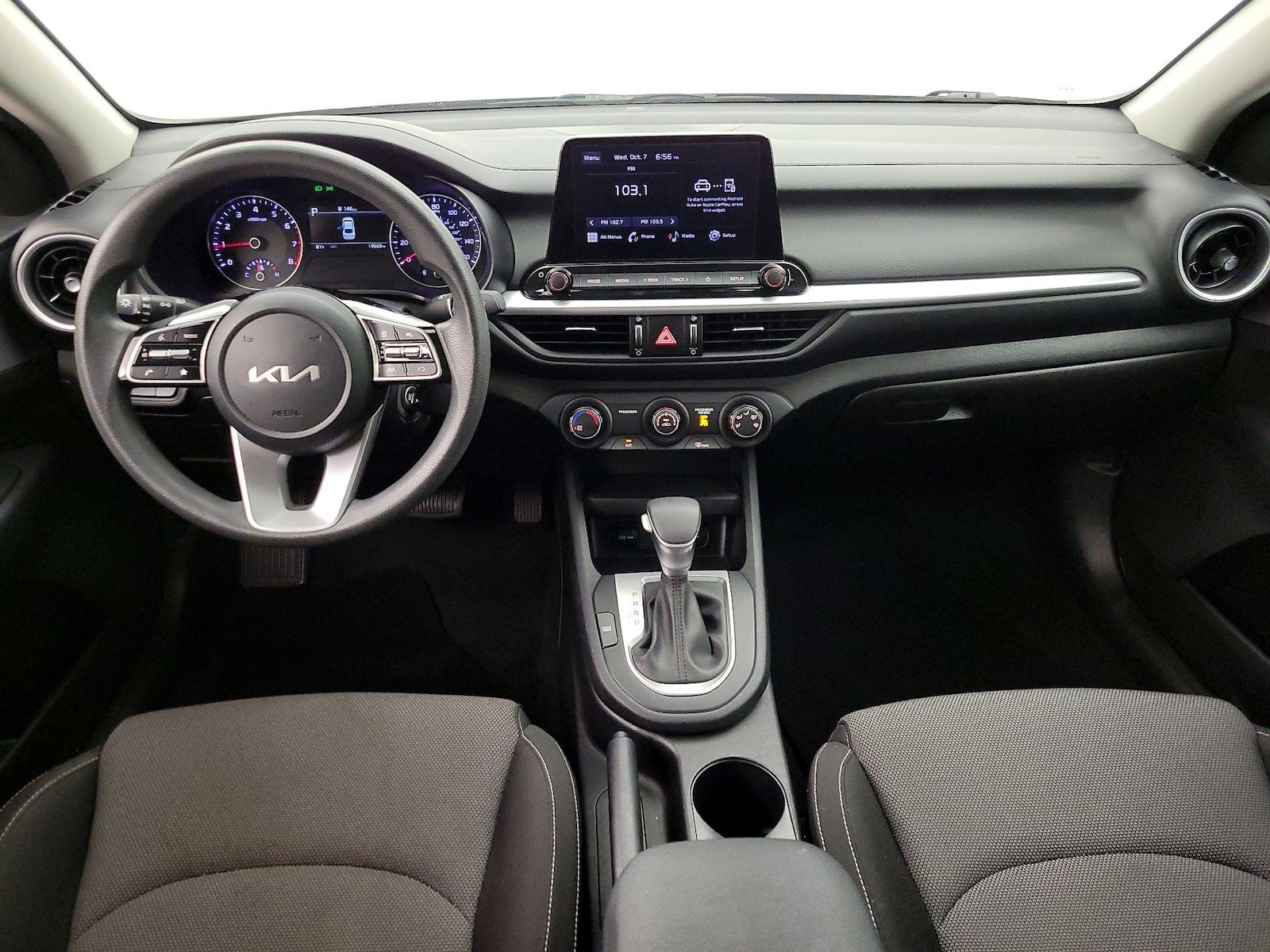 Apple CarPlay® & Android Auto™