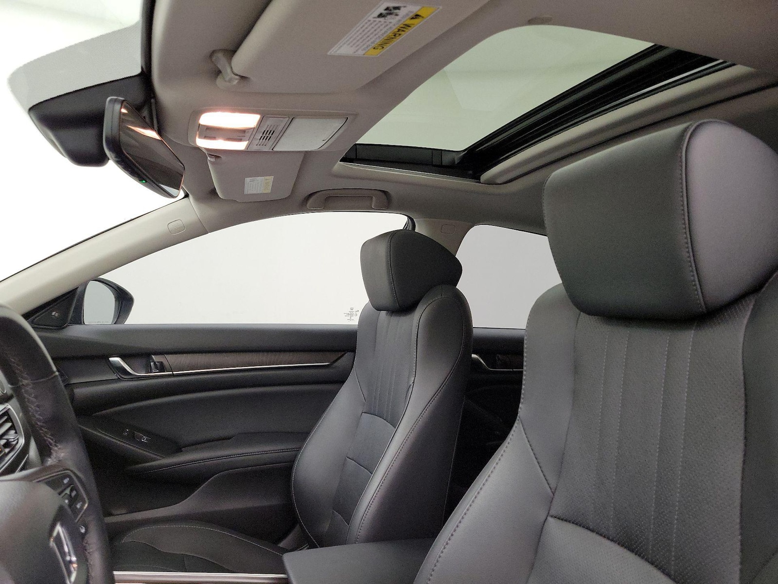 Sunroof(s) & Overhead Airbags