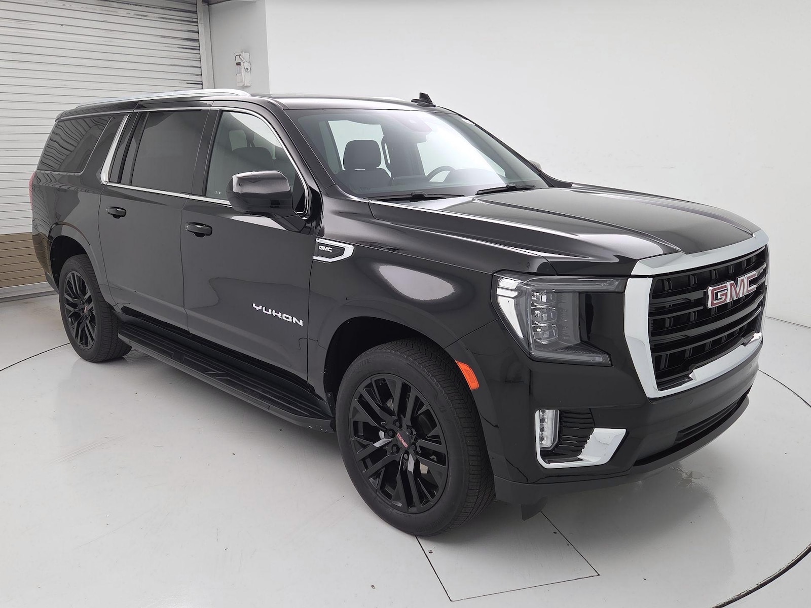 2023 GMC Yukon XL