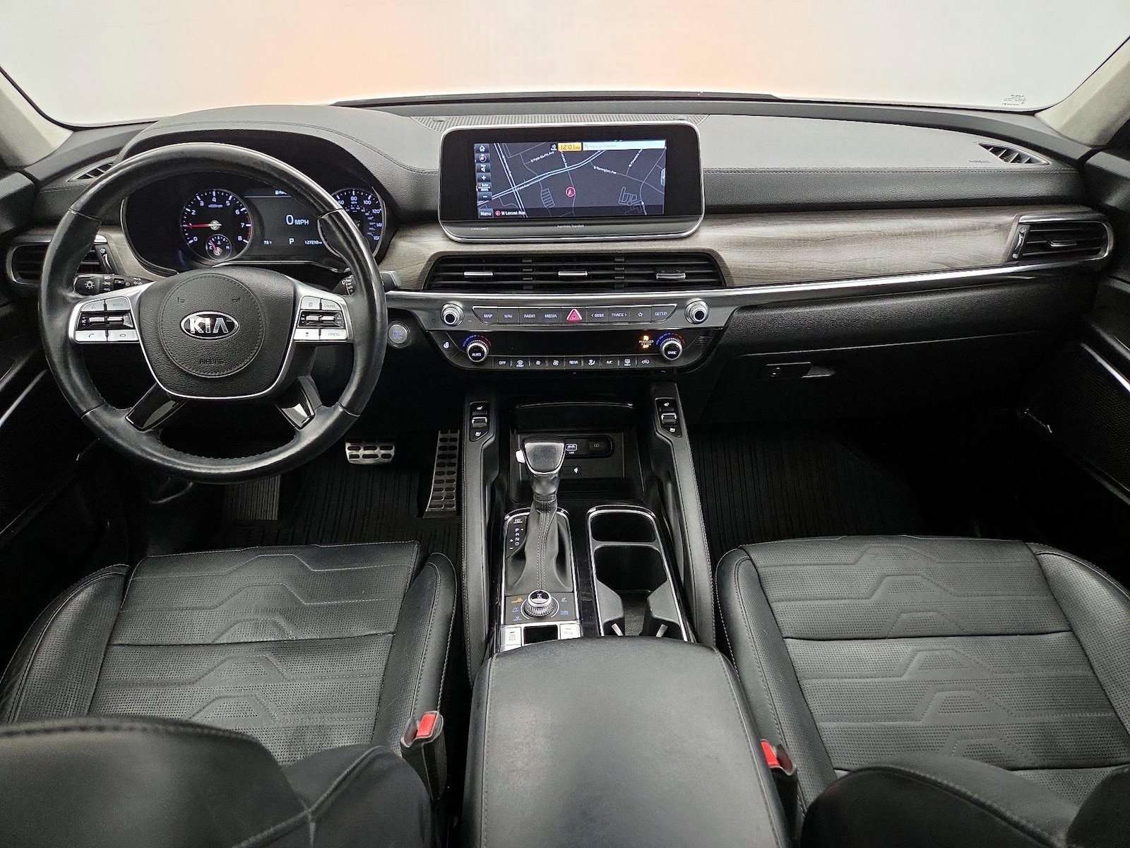 Apple CarPlay® & Android Auto™