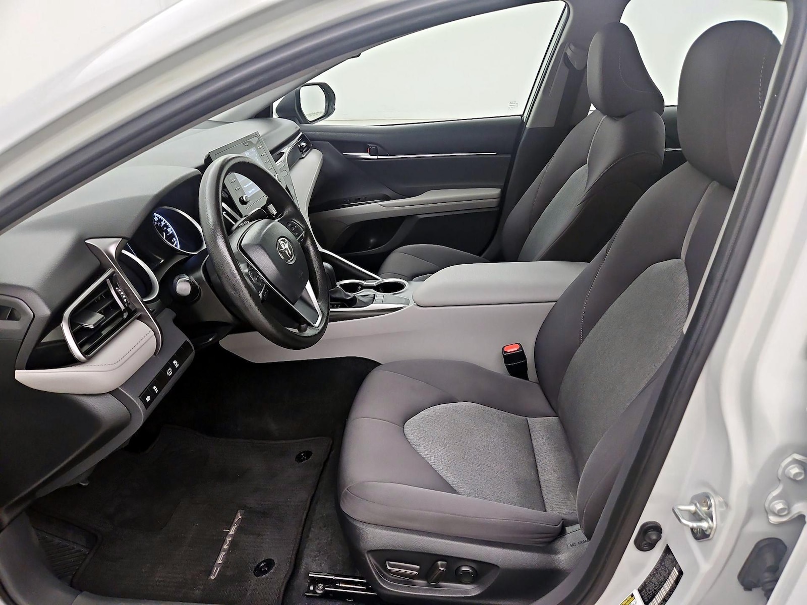 Power Seat(s) & Side Airbags