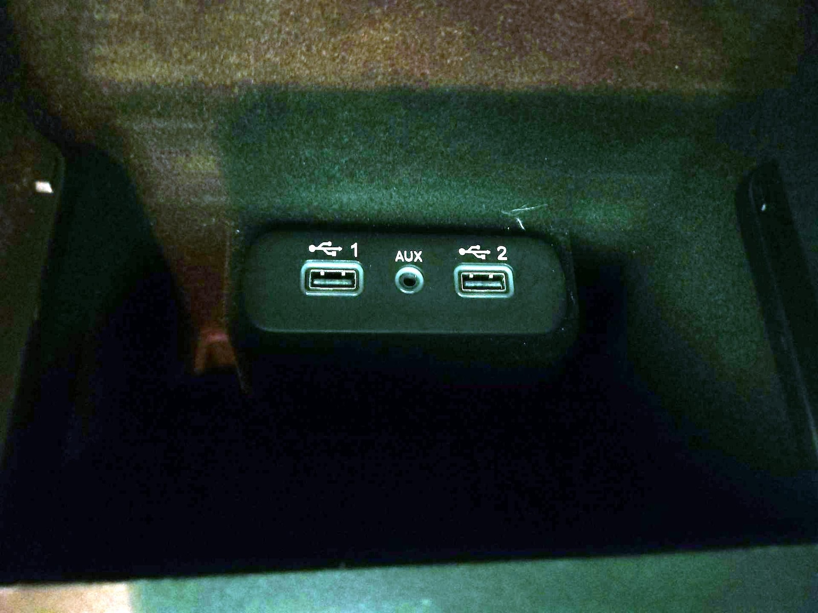 2022 Dodge Charger SXT - Photo 19