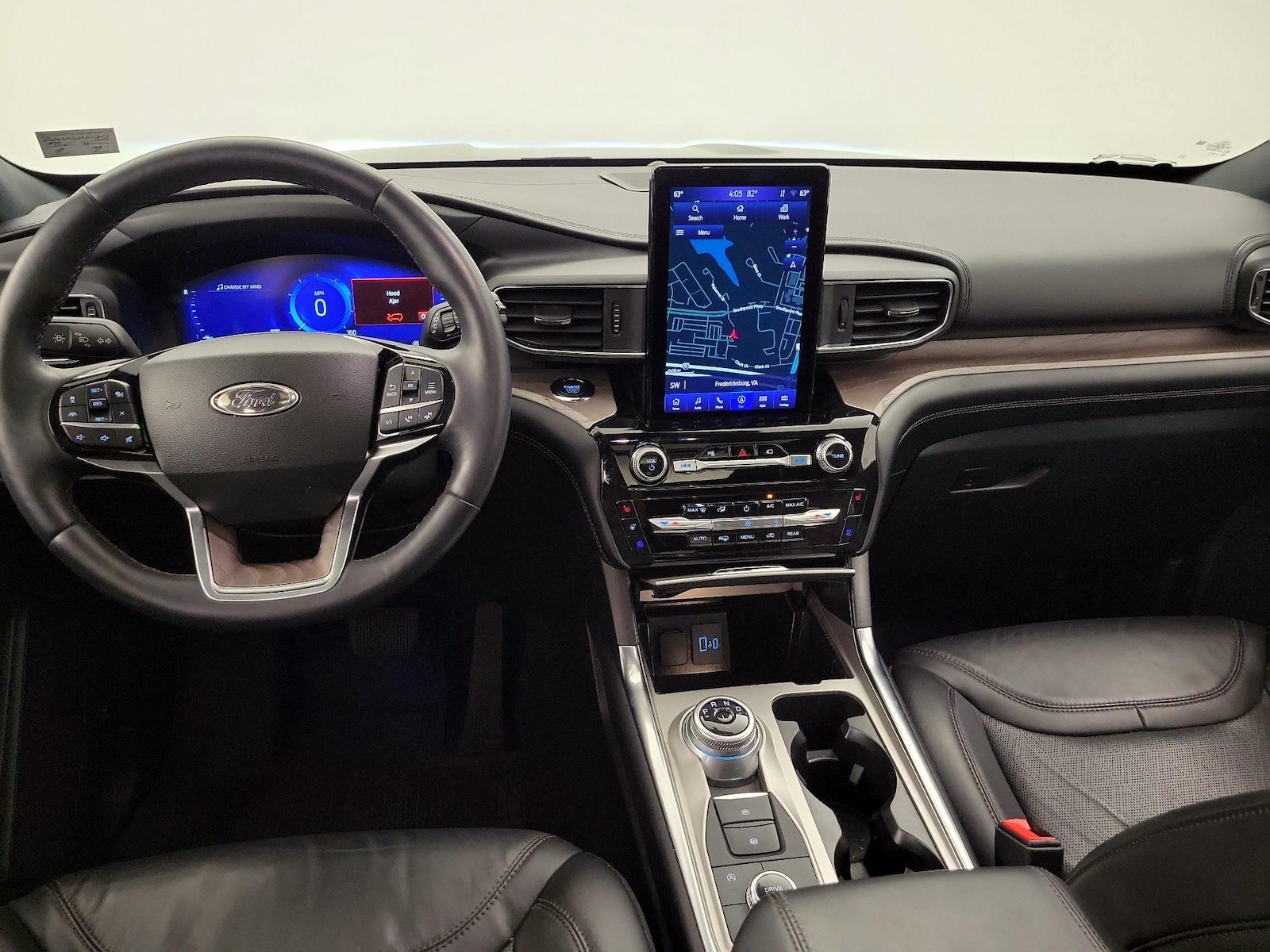 Apple CarPlay® & Android Auto™