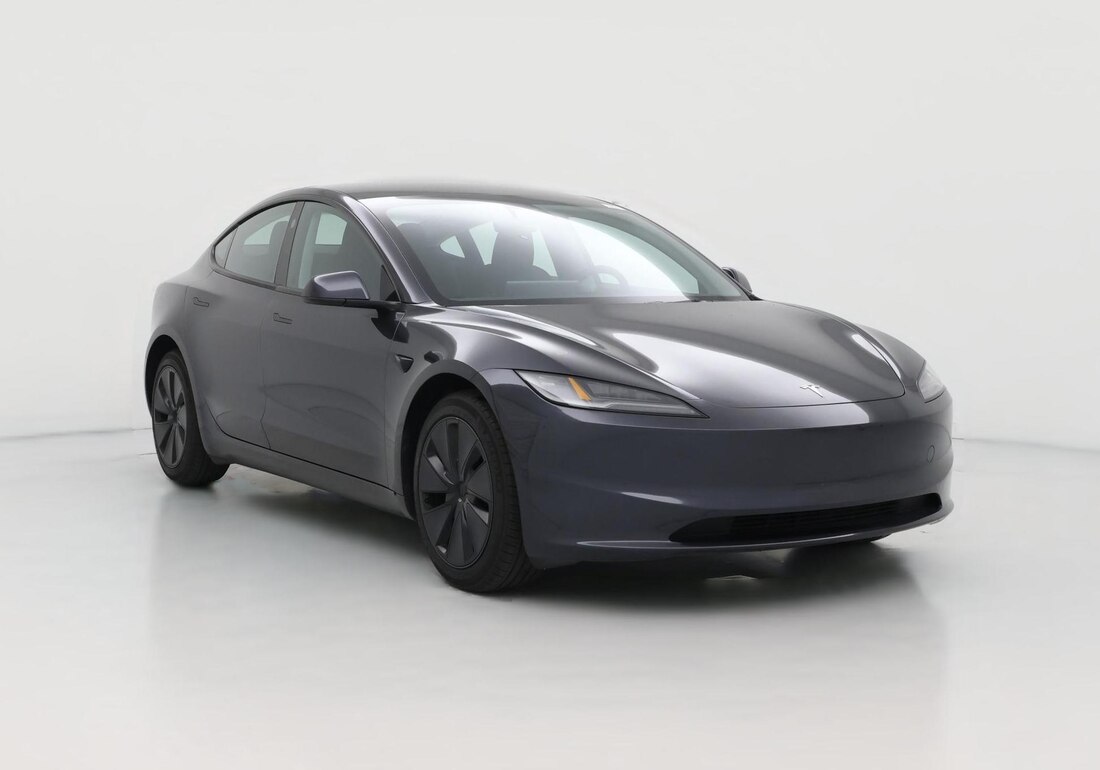 2025 Tesla Model 3 Long Range Rear-Wheel Drive in Gray — CarMax photo