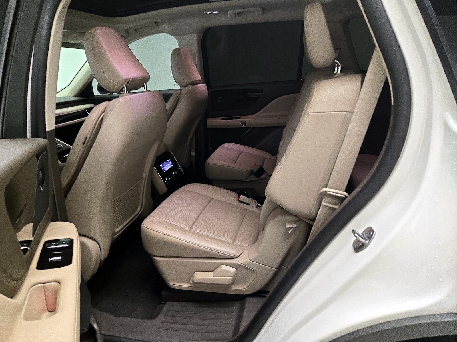 Rear Air Conditioning