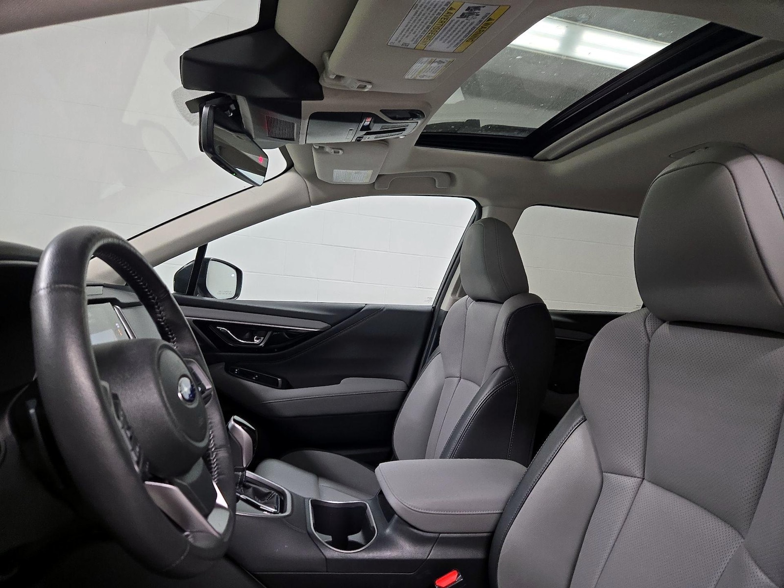 Sunroof(s) & Overhead Airbags