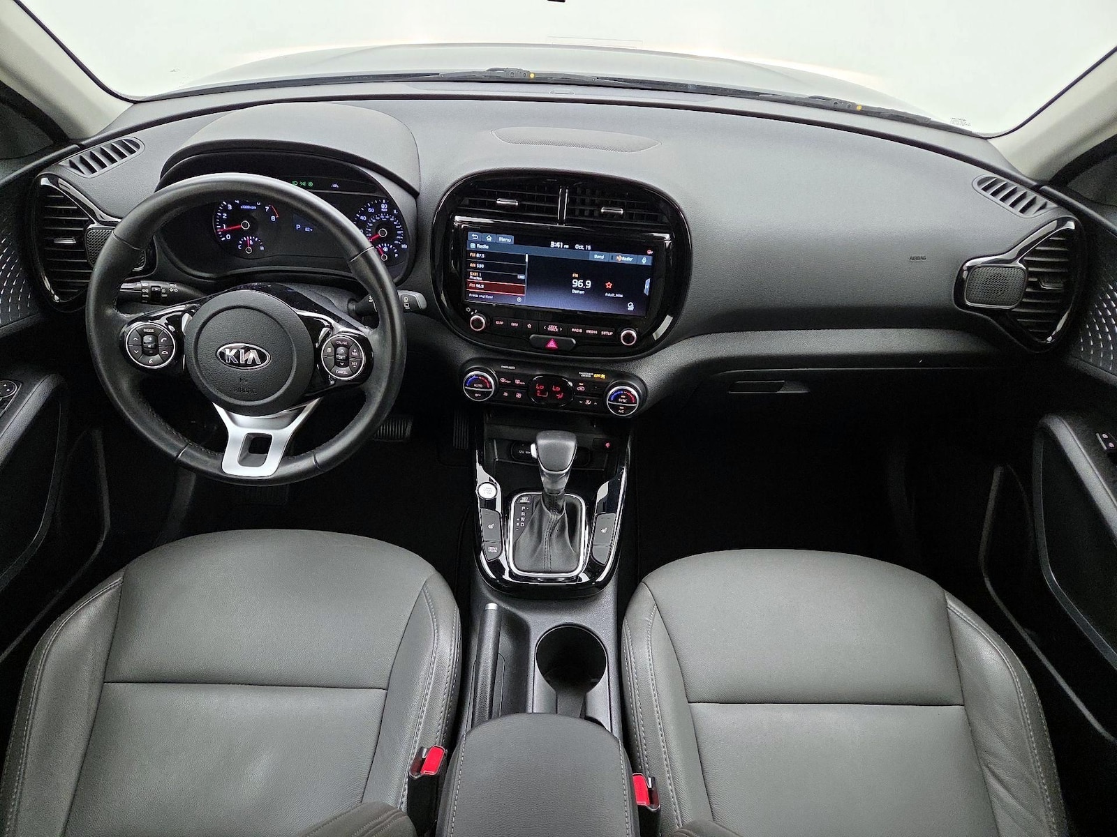 Apple CarPlay® & Android Auto™
