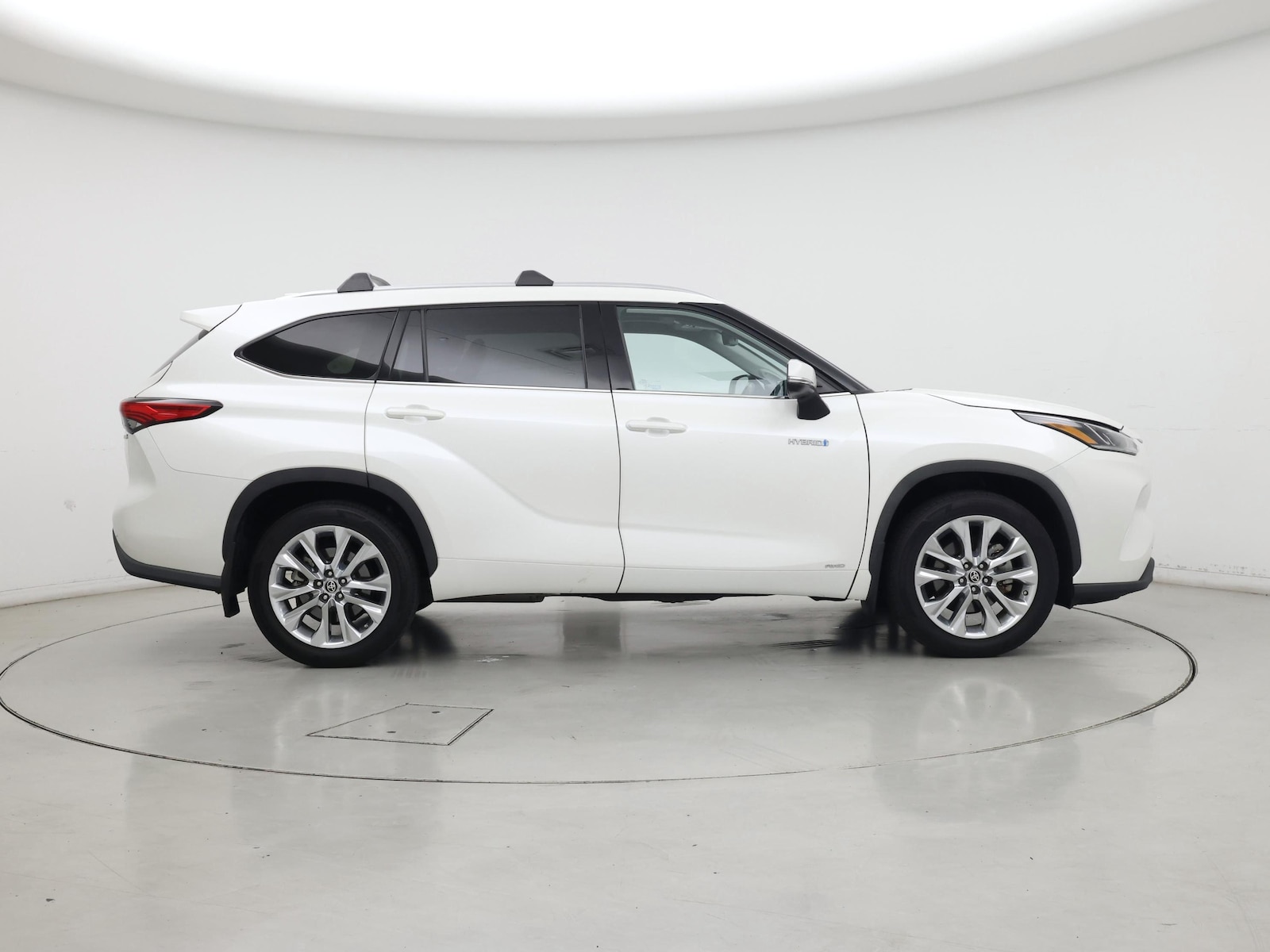 2021 Toyota Highlander Limited - Photo 8