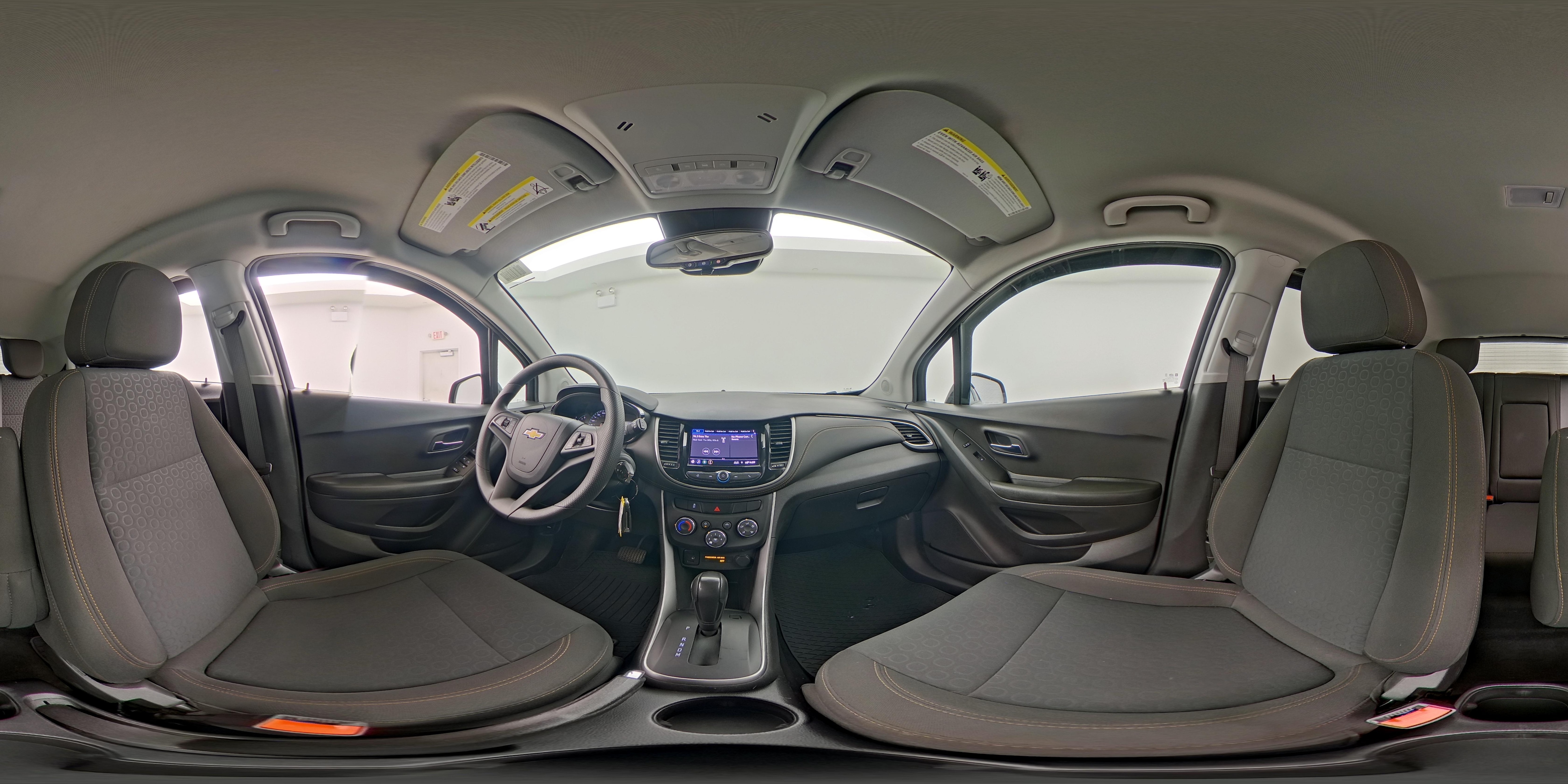 2022 Chevrolet Trax LS - Photo 24