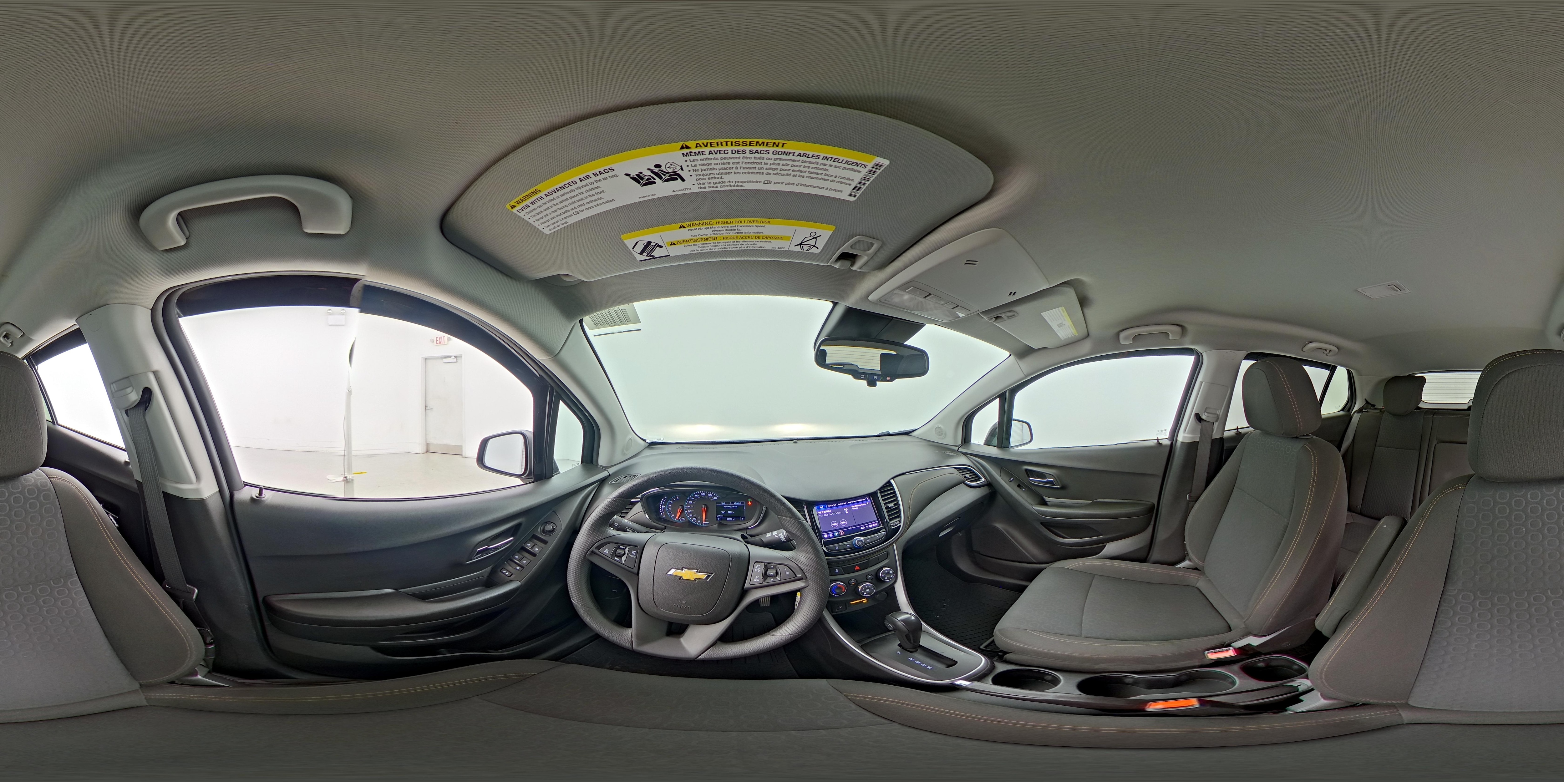 2022 Chevrolet Trax LS - Photo 26