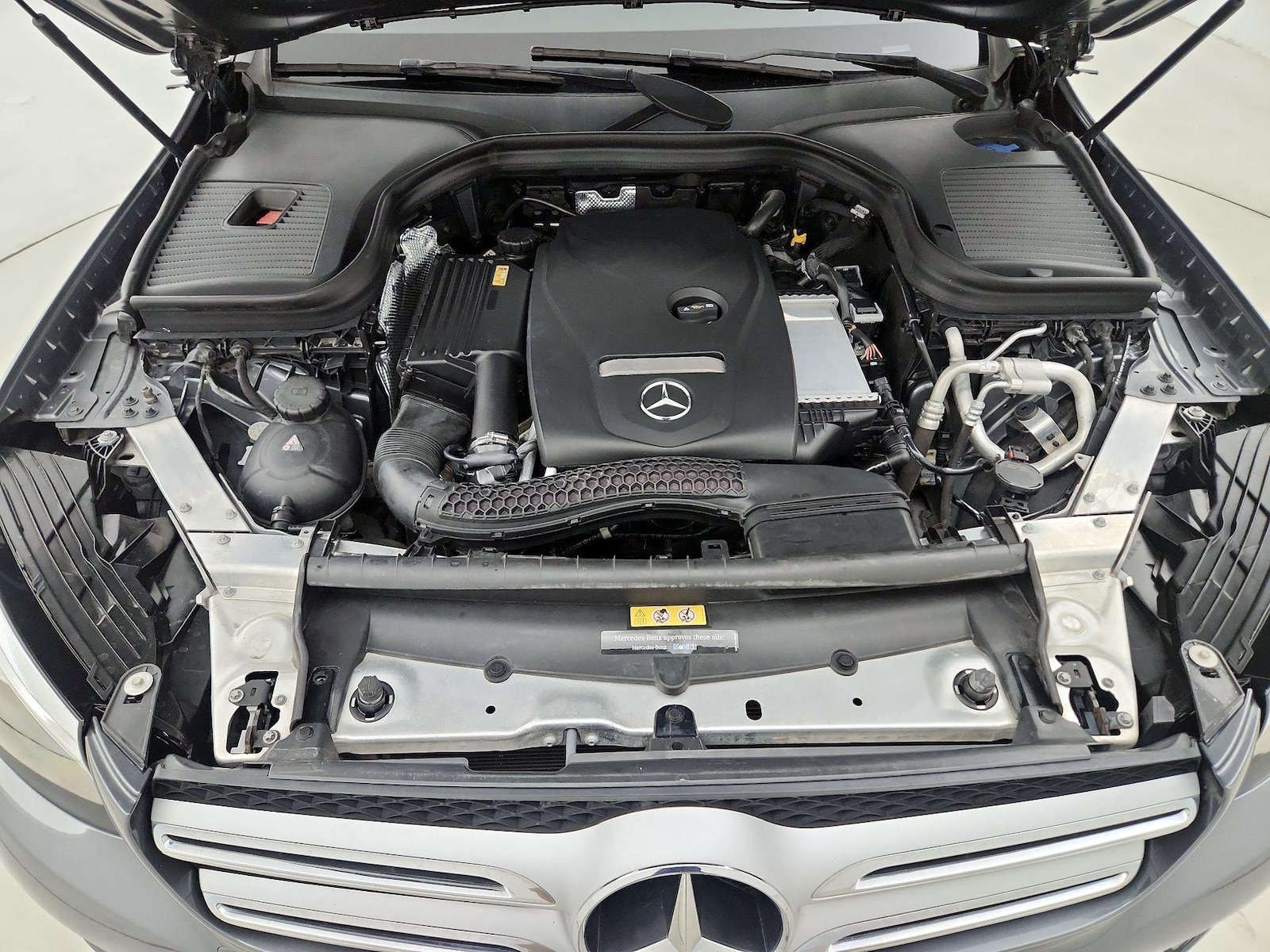 2017 Mercedes-Benz GLC GLC300 - Photo 23
