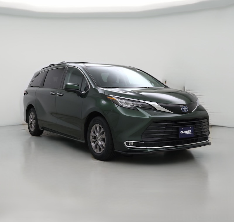 2022 Toyota Sienna Hybrid XLE