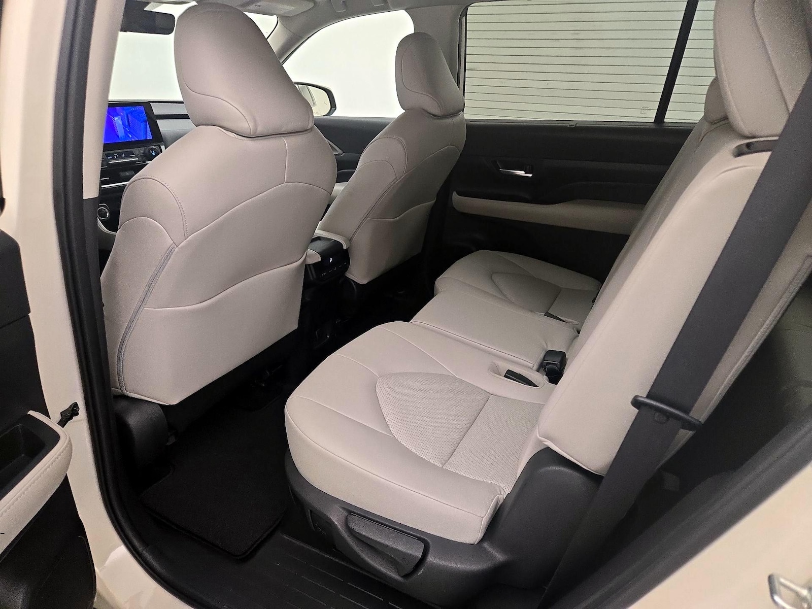 Rear Air Conditioning