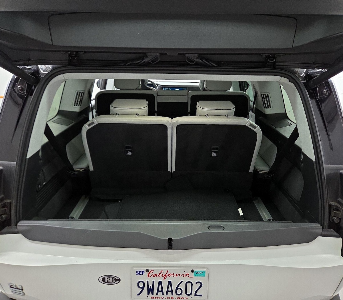Trunk/Cargo (Seats Up)