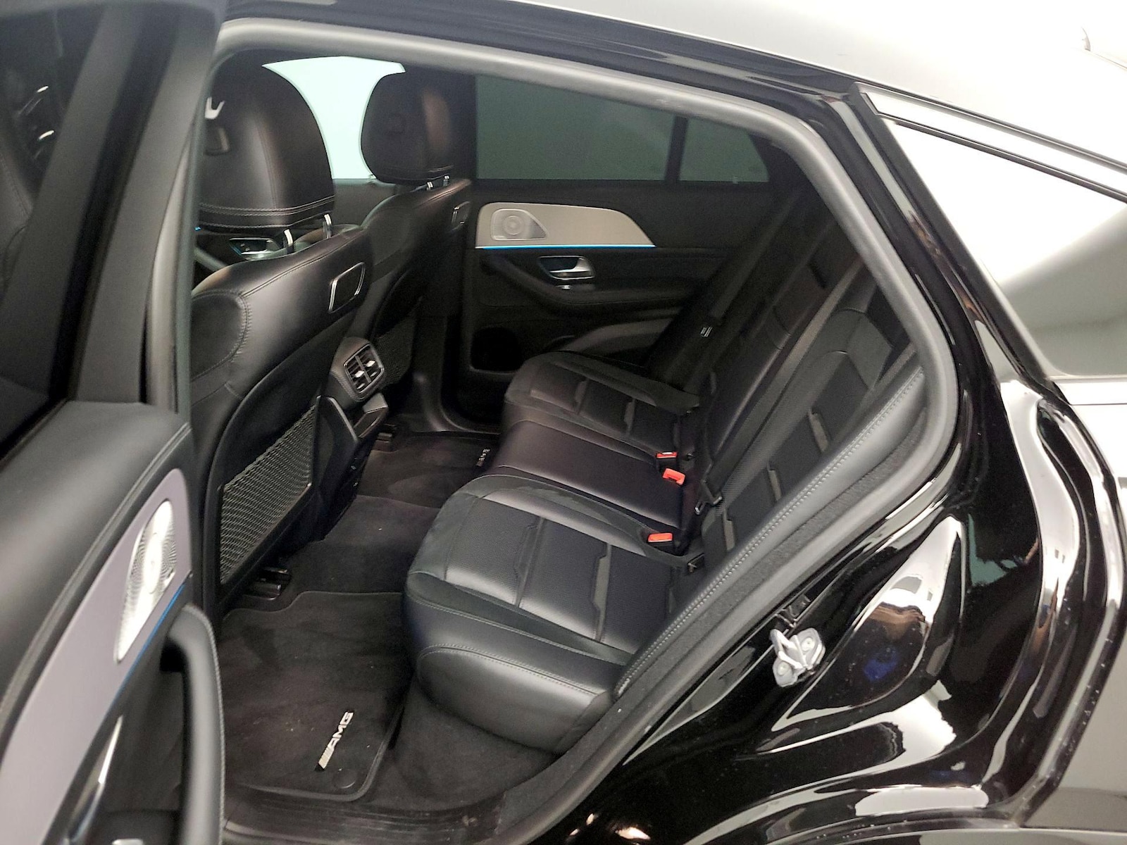 Rear Air Conditioning