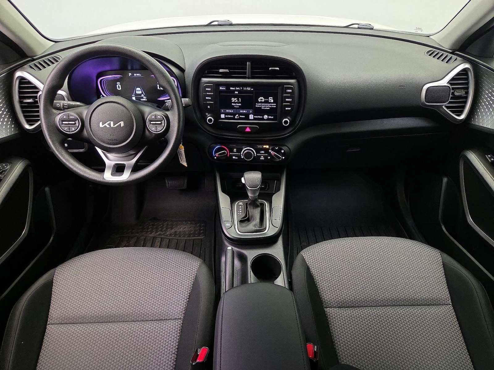 Apple CarPlay® & Android Auto™