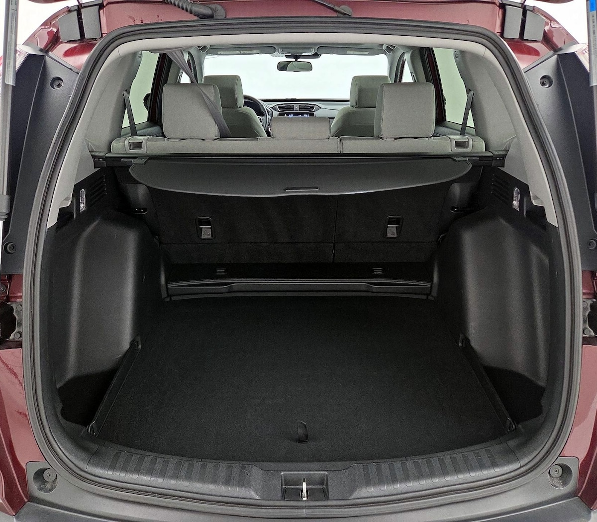 Trunk/Cargo (Seats Up)