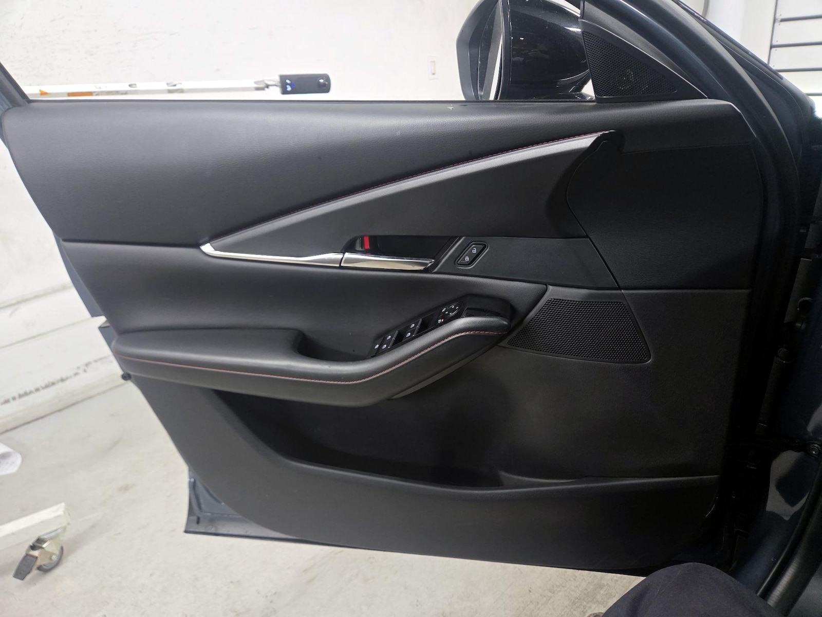 2024 Mazda CX-30 Carbon Edition - Photo 13