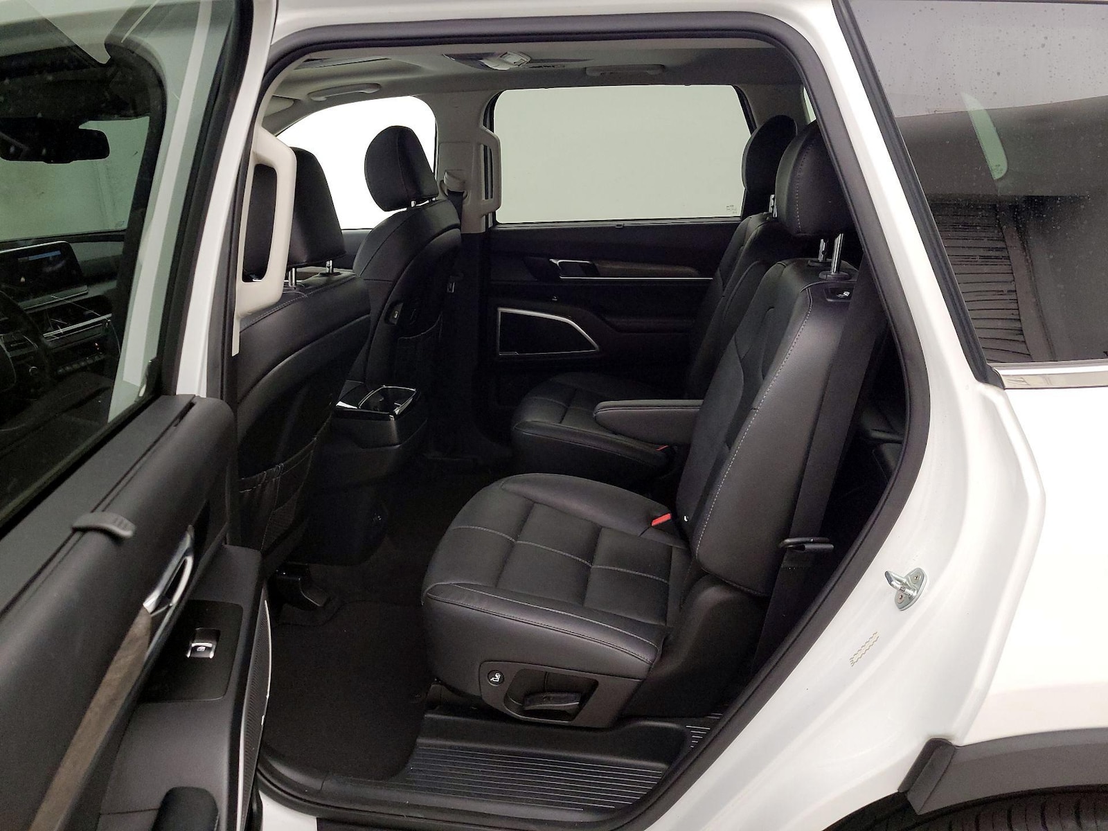 Rear Air Conditioning