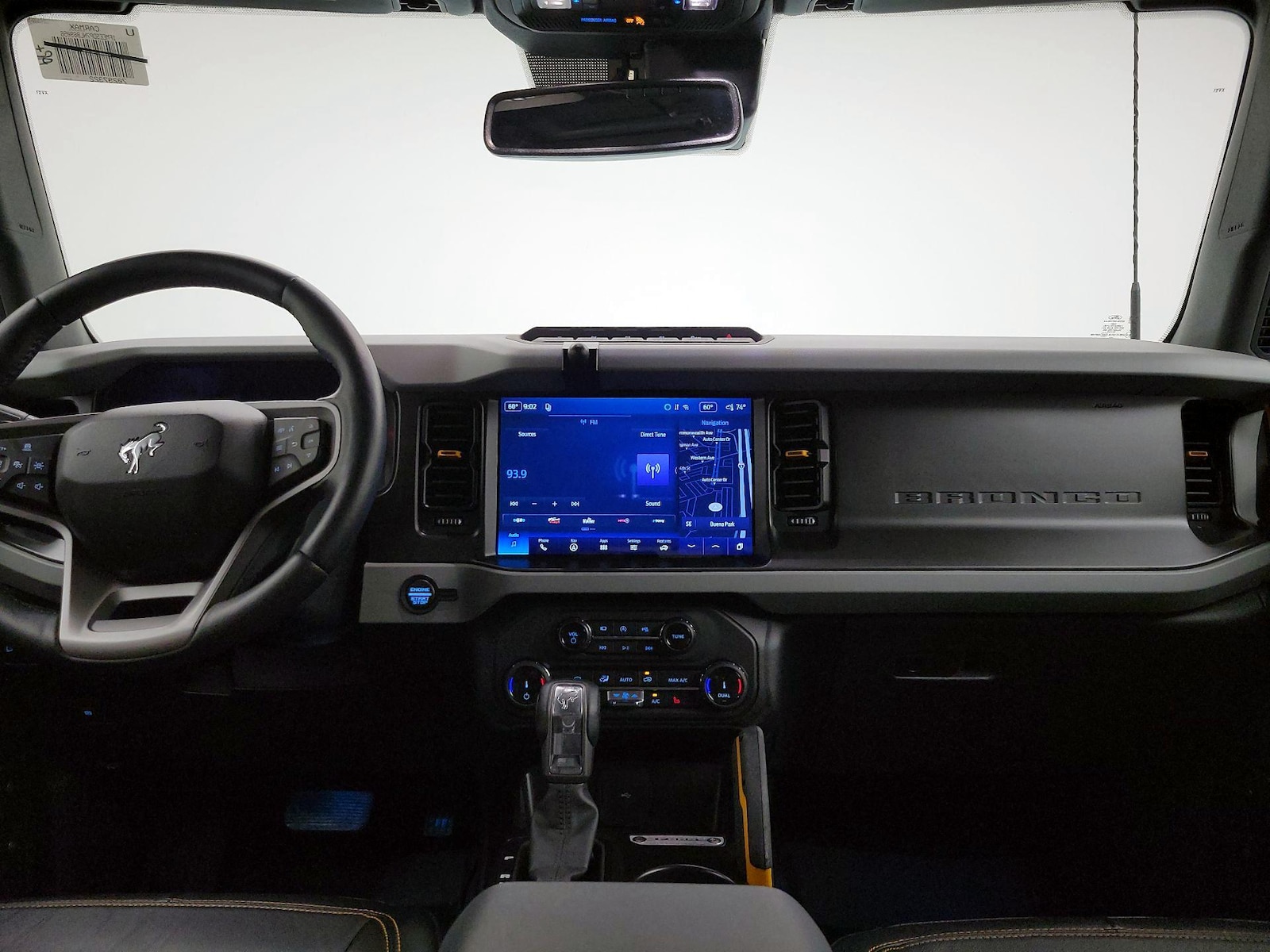 Apple CarPlay® & Android Auto™
