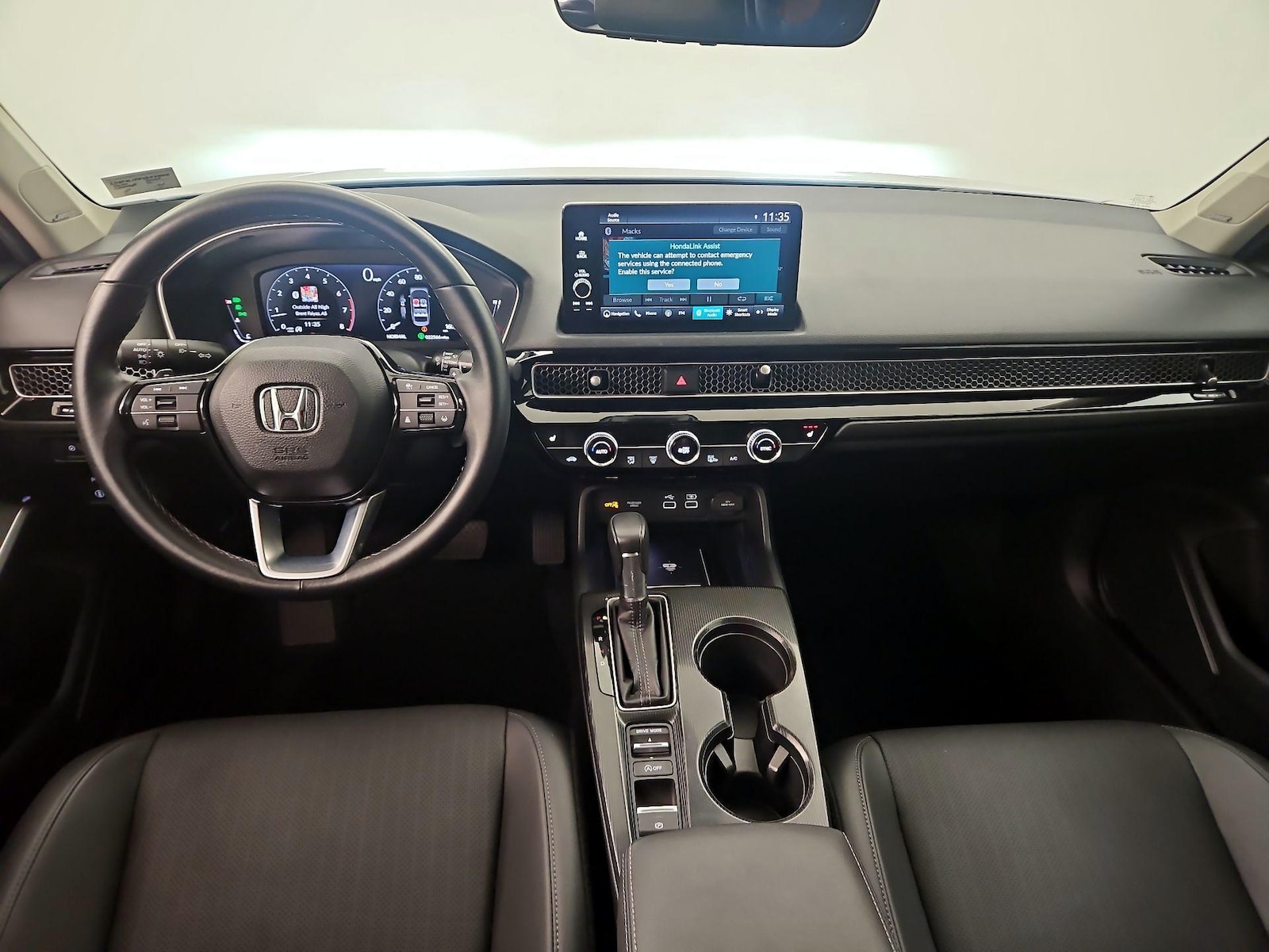 Apple CarPlay® & Android Auto™