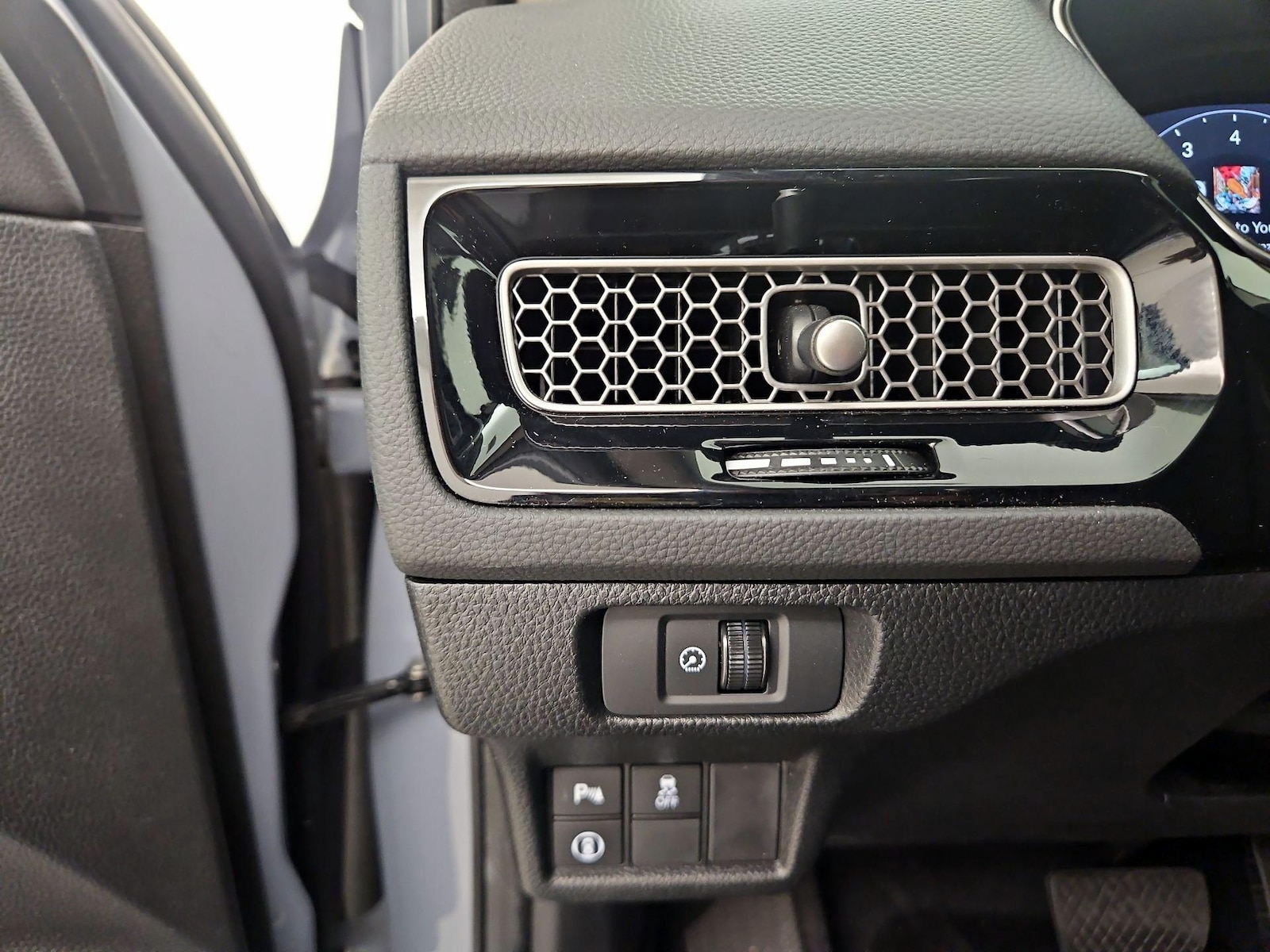2024 Honda Civic Touring - Photo 14