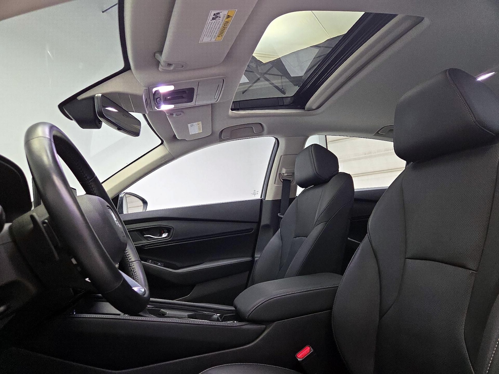 Sunroof(s) & Overhead Airbags