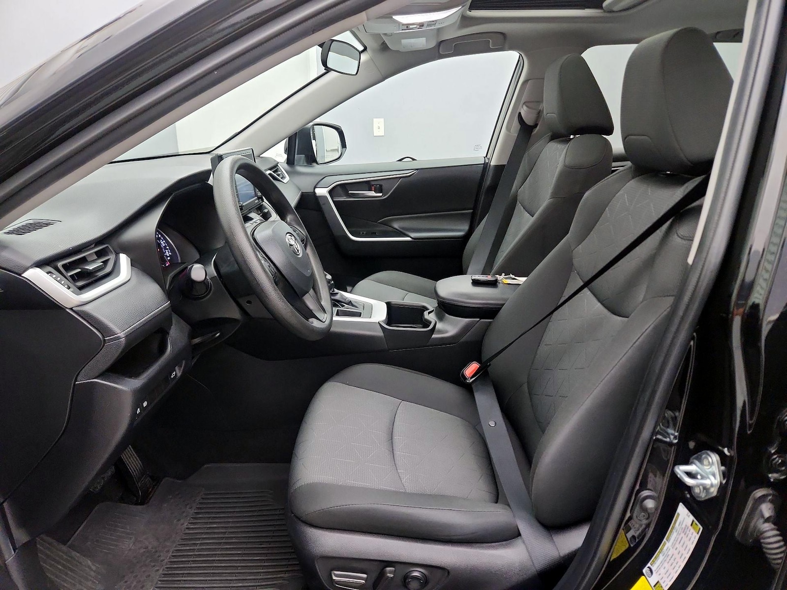 Power Seat(s) & Side Airbags