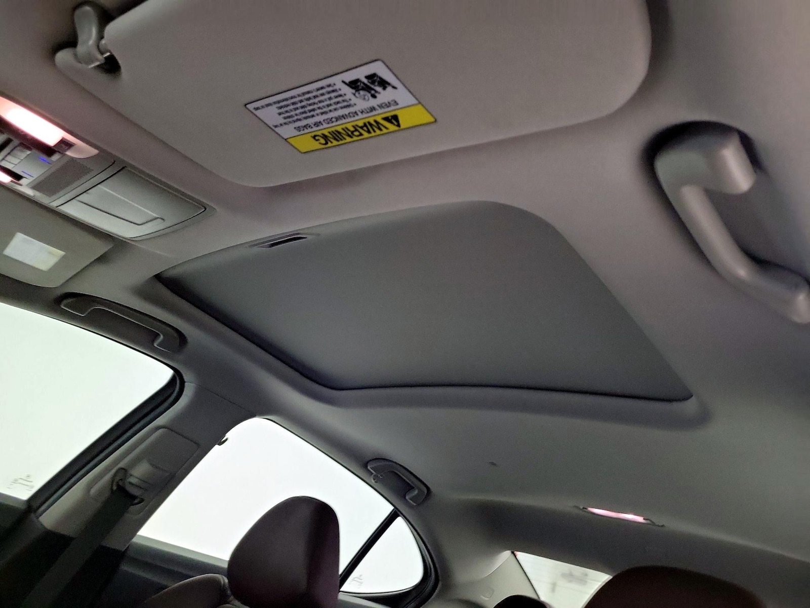 Sunroof(s) & Overhead Airbags