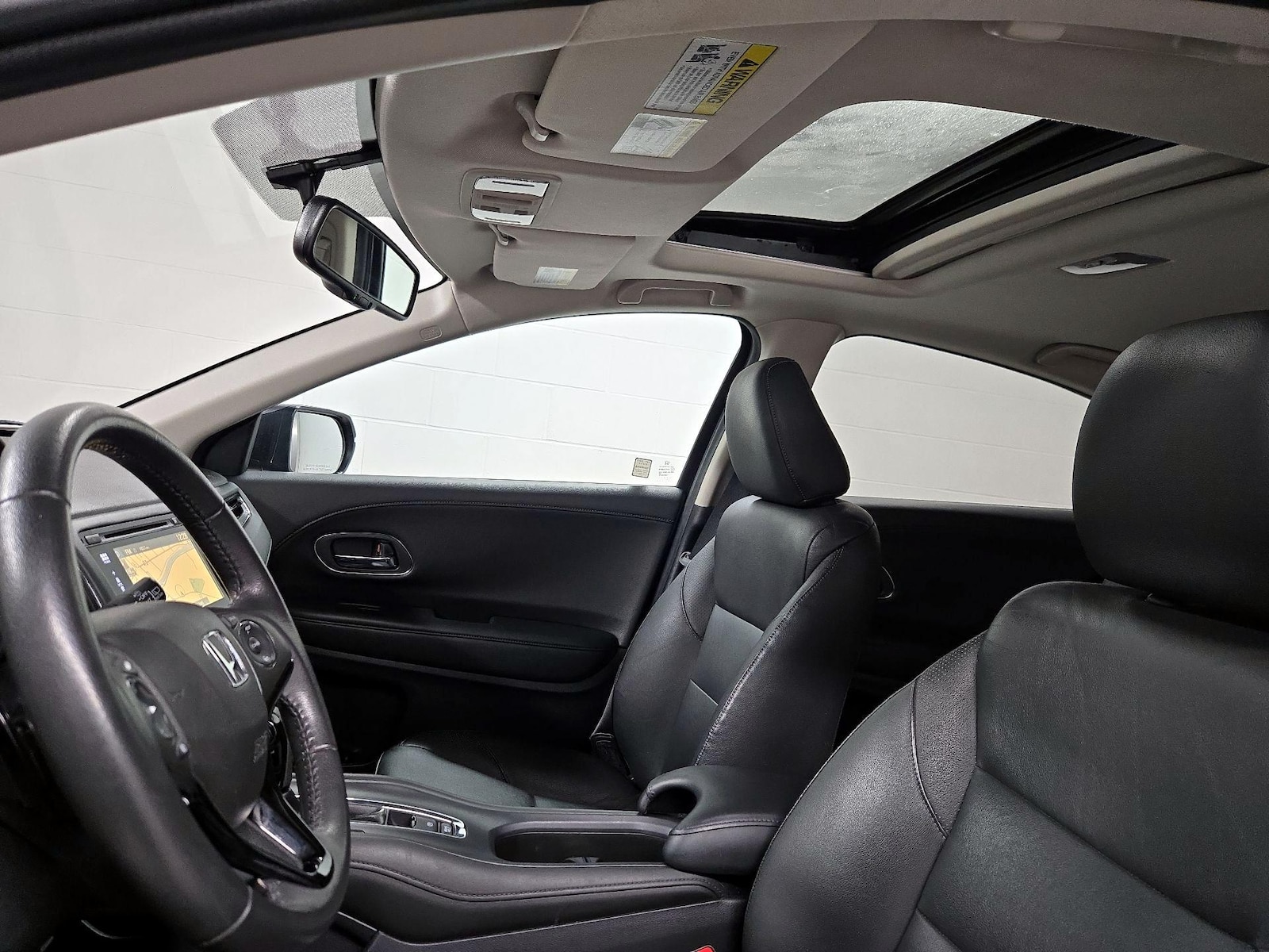 Sunroof(s) & Overhead Airbags