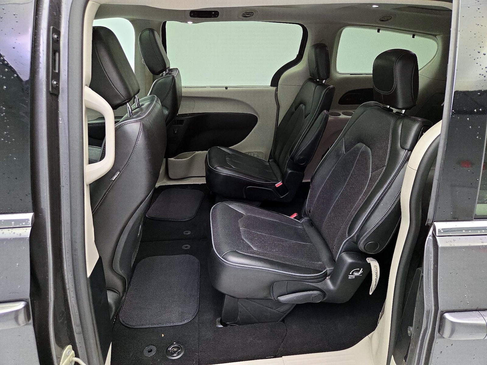 Rear Air Conditioning