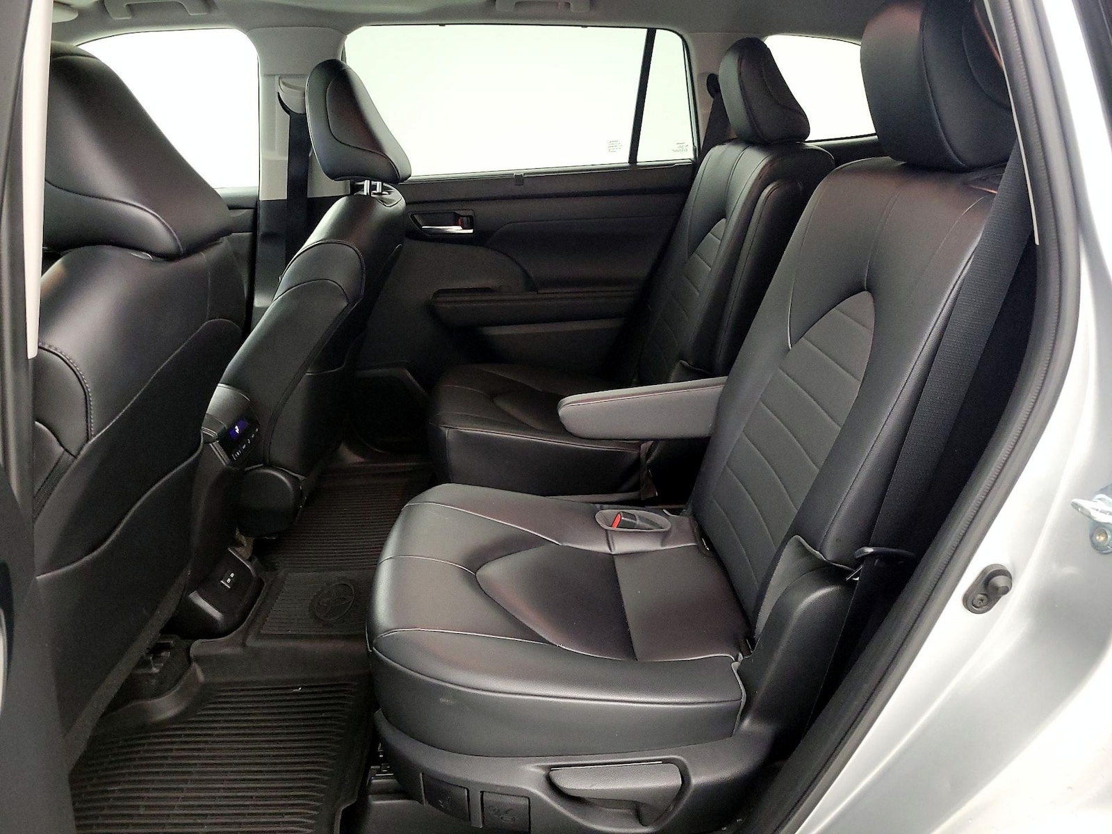 Rear Air Conditioning