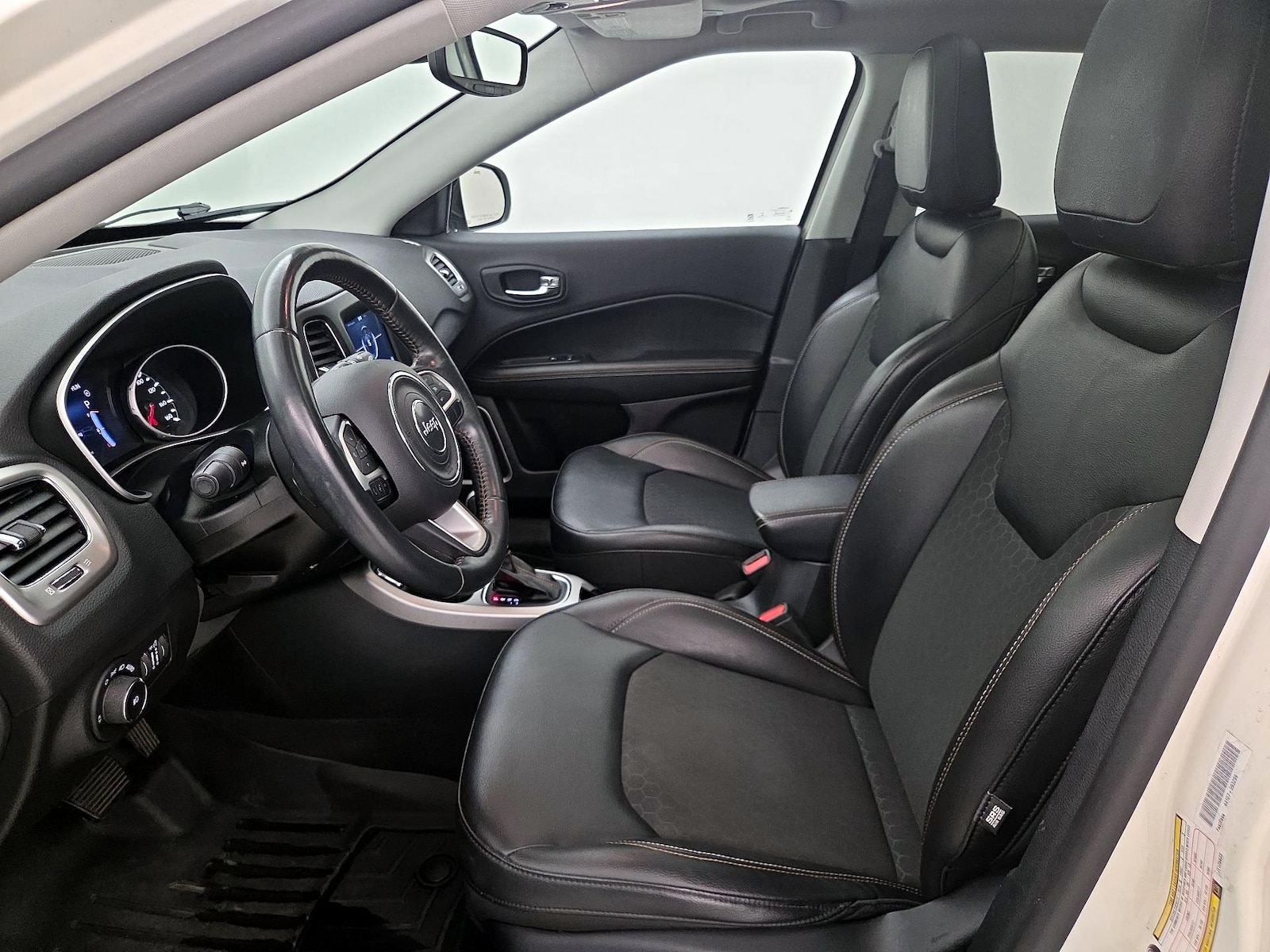 Power Seat(s) & Side Airbags