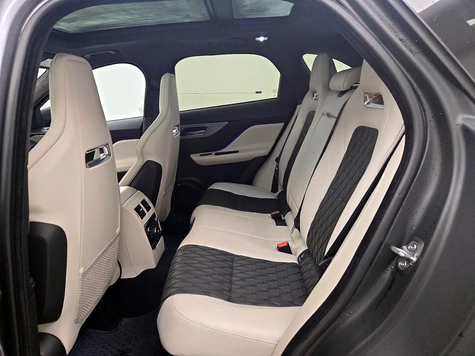 Rear Air Conditioning