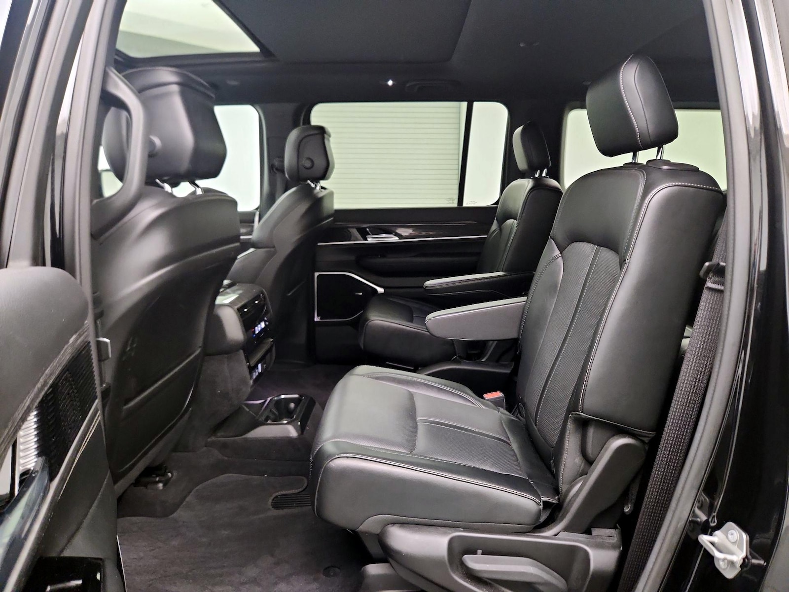 Rear Air Conditioning