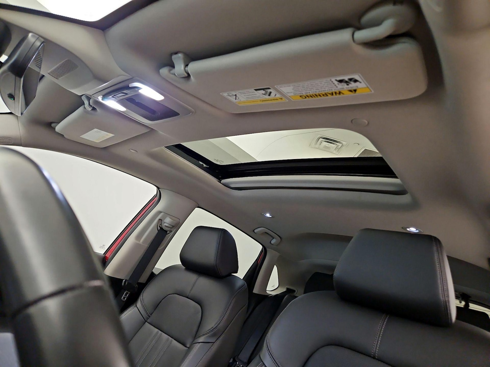 Sunroof(s) & Overhead Airbags