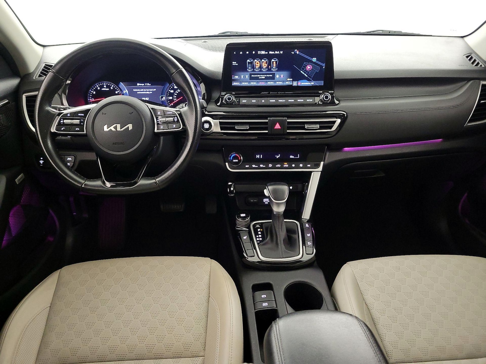 Apple CarPlay® & Android Auto™