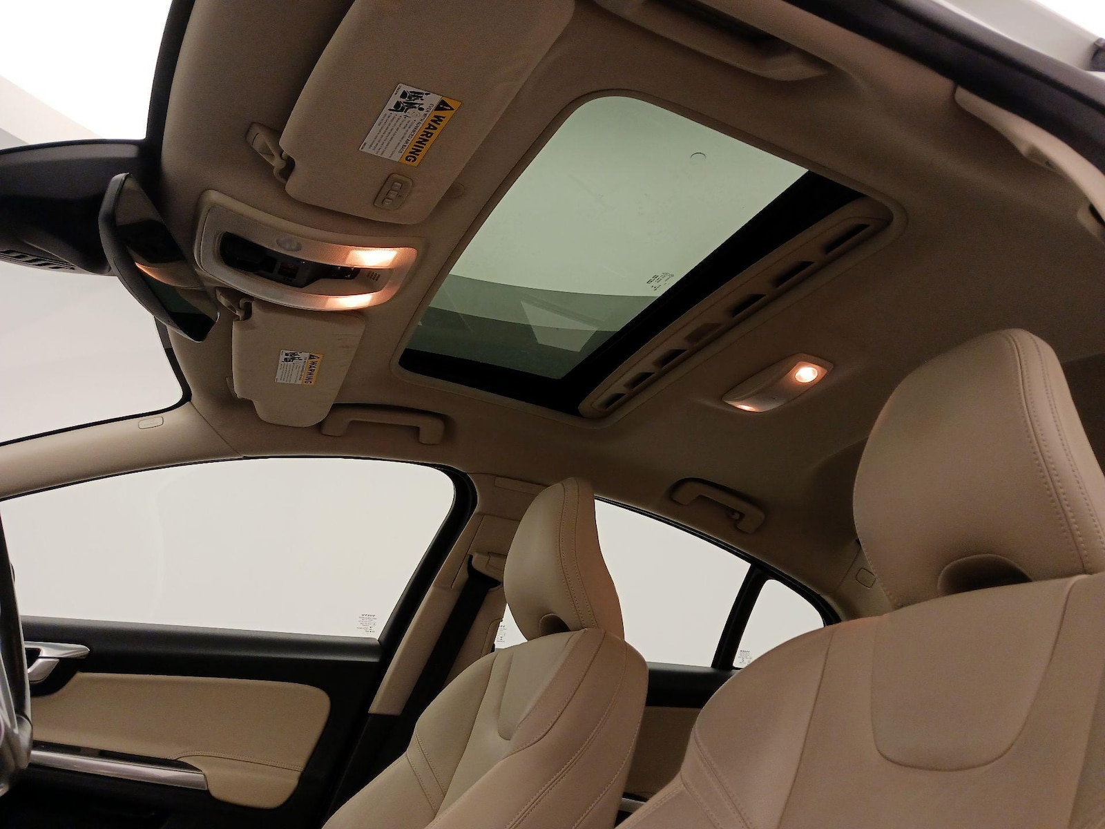 Sunroof(s) & Overhead Airbags