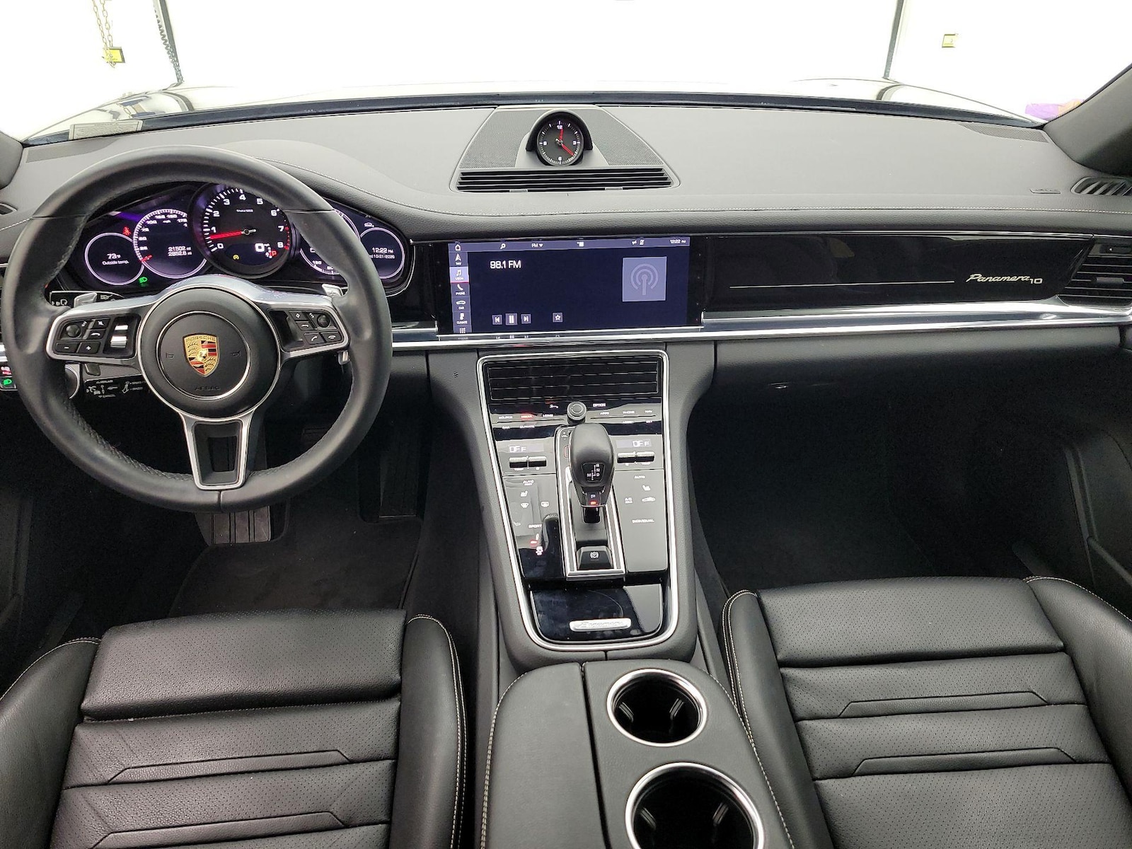 Apple CarPlay®