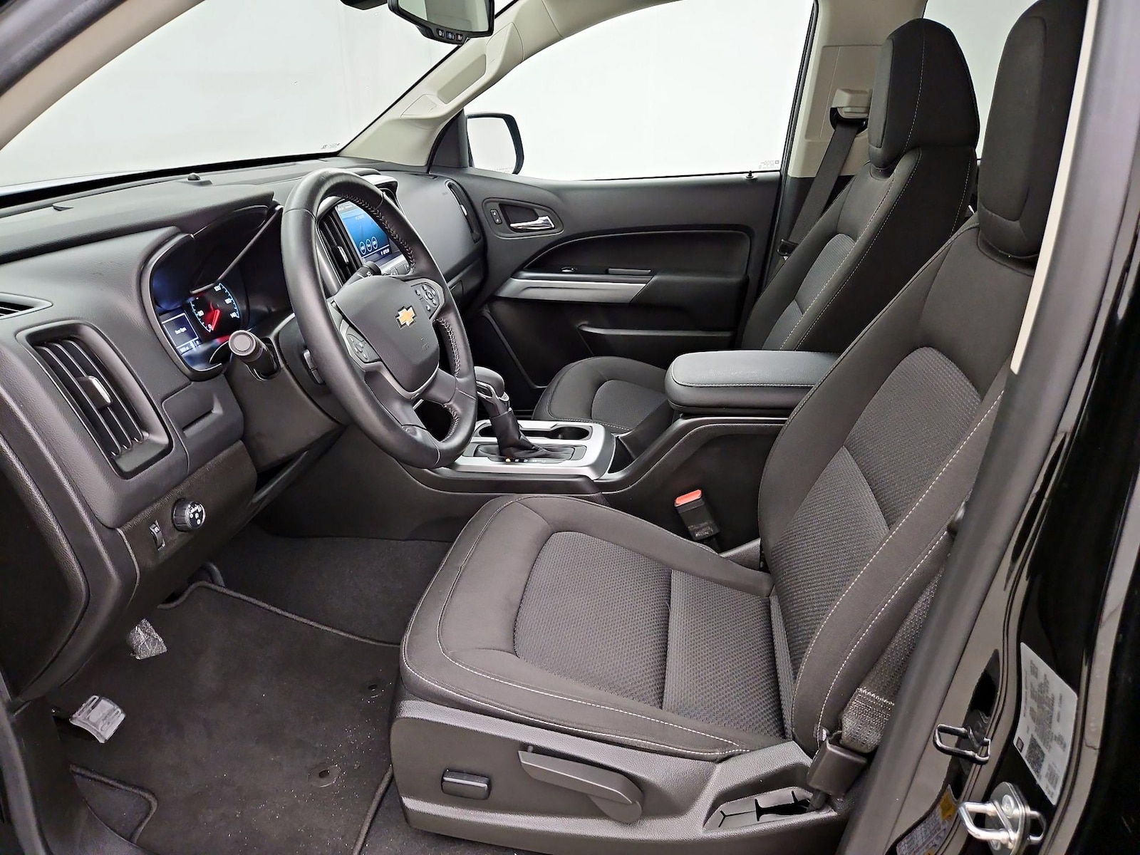 Power Seat(s) & Side Airbags