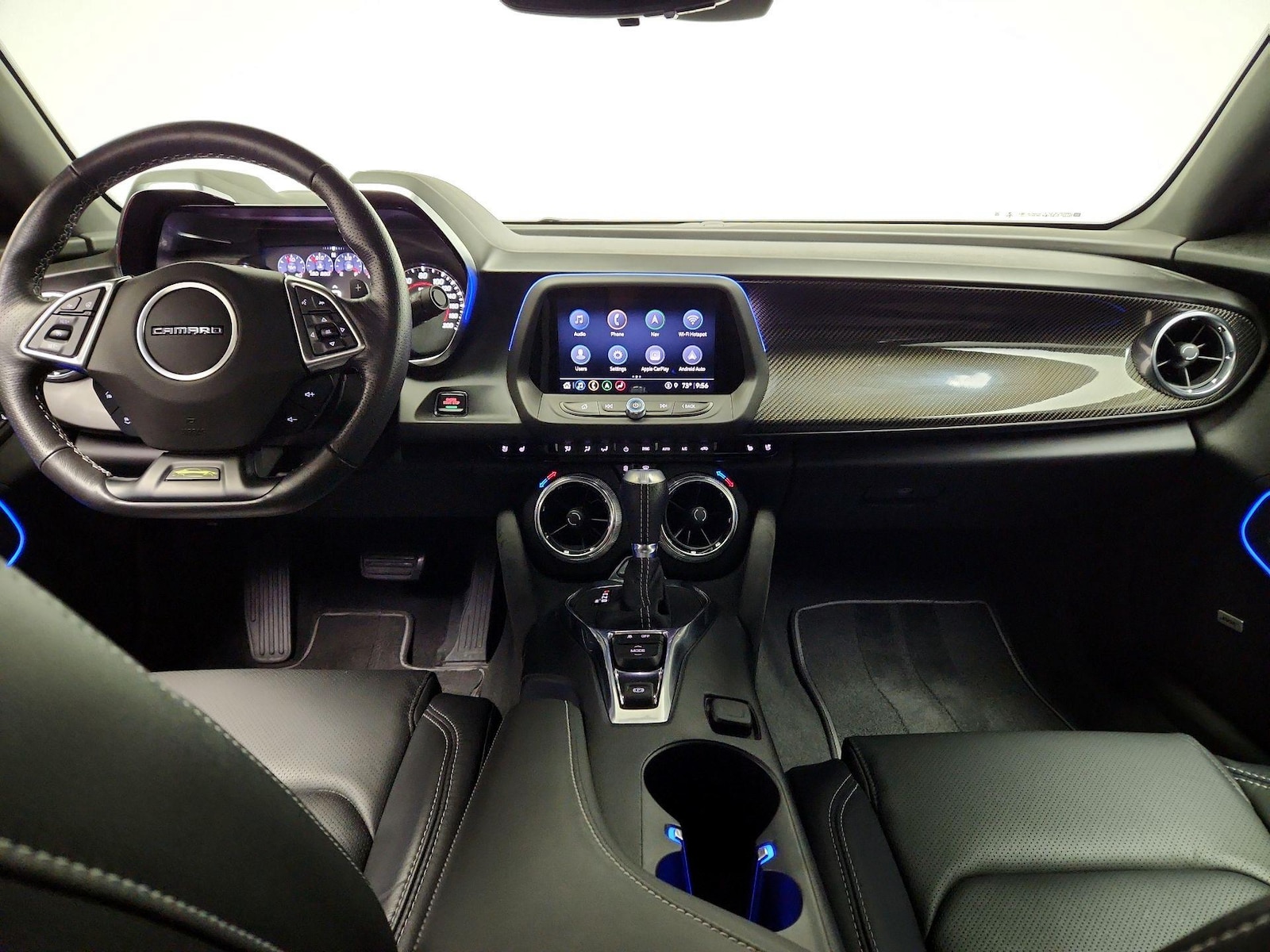 Apple CarPlay® & Android Auto™