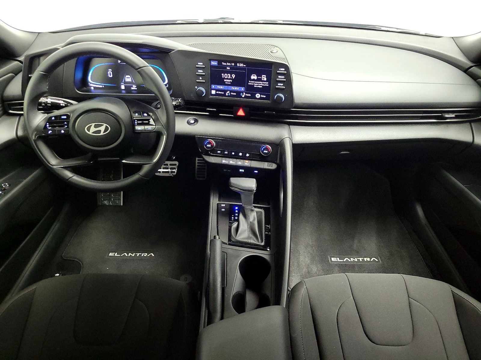 Apple CarPlay® & Android Auto™