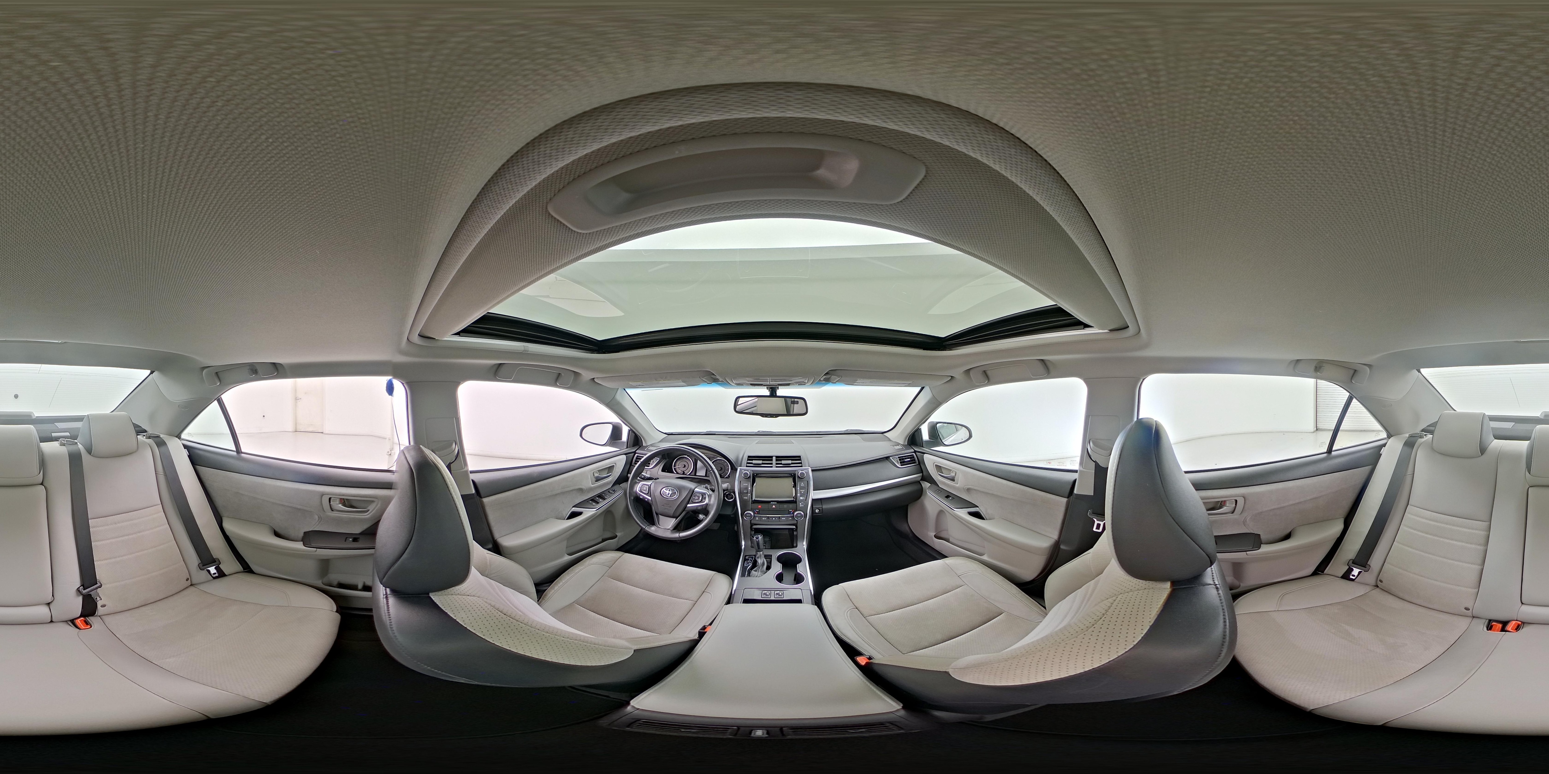 2016 Toyota Camry XSE - Photo 26